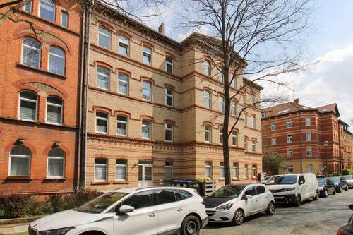 Außenansicht - 7 Zimmer Erdgeschoßwohnung in Erfurt