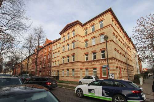 Außenansicht - 3 Zimmer Etagenwohnung zum Kaufen in Erfurt