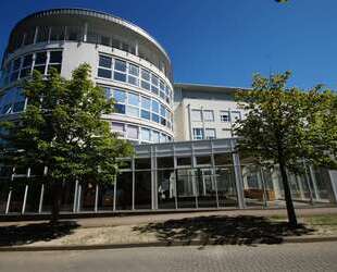 Individuell gestaltbare Praxisfläche nah am Flughafen - Teilflächen möglich - Kabelsketal