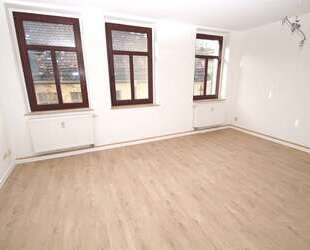 2-Zimmer-Wohnung mit BALKON, große Küche, Badewanne - frisch renoviert - Altenburg Bundesweit - Thüringen - Altenburger Land - Altenb