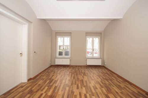 Zimmer - Erweiterung möglich! Ladeneinheit mit 92m² im Waldstraßenviertel!