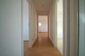 B15 Flur - 