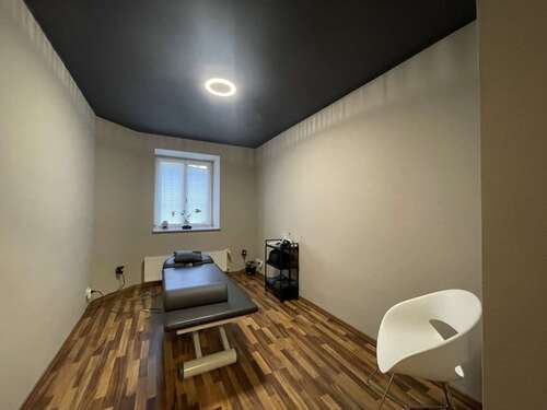 Zimmer 4 - 