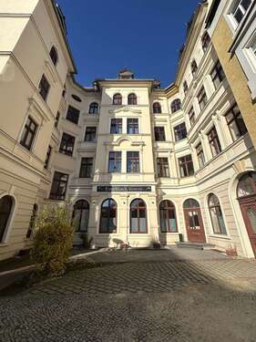 Außenansicht - ++Einzigartige 6 Raumwohnung mit 2 Bädern++