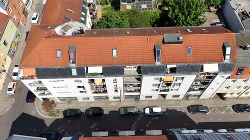 Vogelperspektive - Wohnen, wo Leipzig pulsiert – 2 Zimmer mit Loggia in Plagwitz-Lindenau