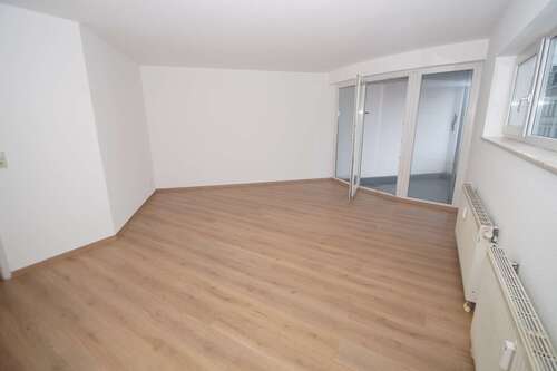 Wohnzimmer Referenz - 2 Zimmer Etagenwohnung in Leipzig