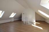 Studio (Dachgeschoss) - Dachgeschoßwohnung mit 90,00 m² in Leipzig zum Kaufen