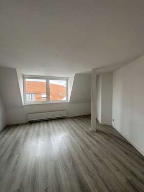 SZ - 2 Zimmer Etagenwohnung in Bitterfeld-Wolfen