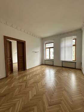 Büro 4 - 