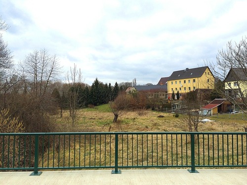 551530-lang1#Blick auf das Grundstück - Grundstück in Stößen