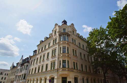 Hausansicht - 3 Zimmer Etagenwohnung in Chemnitz