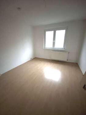 Schlafzimmer - 3 Zimmer Etagenwohnung in Magdeburg