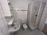 Badezimmer Referenz - 2 Zimmer Erdgeschoßwohnung in Leipzig