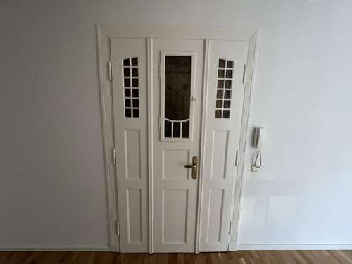 Wohnungstür - Mehr Raum für Ihre Ideen: 2 provisionsfreie Wohnungen