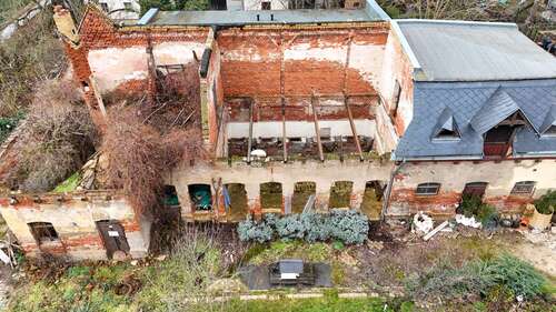 Kutscherhaus - Mehrfamilienhaus, Wohnhaus mit 1.309,00 m² in Leipzig zum Kaufen