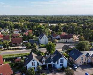 Ein Platz zum Ankommen – großzügige Doppelhaushälfte mit Traumgarten - Schkopau Bundesweit - Sachsen-Anhalt - Saalekreis - Schkopa