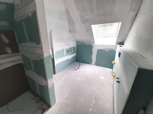 Badezimmer im 2. OG - 