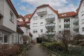 Hofansicht - 5-Zi.-Maisonettewhg. mit 2Bädern,2Balkonen & TG Stellplatz nähe Heidelberg