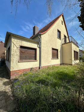 Frontansicht - Freistehendes Einfamilienhaus in Merseburg