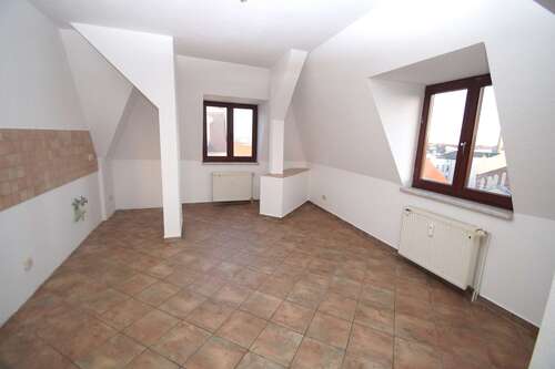 Küche - 3 Zimmer Dachgeschoßwohnung in Magdeburg