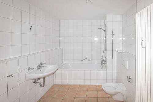 Refrenz Bad - 3 Zimmer Etagenwohnung in Leipzig
