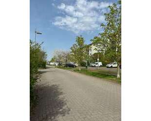 Zwei leerstehende ETW mit 5,5 % Renditepotenzial – Aufzug, Balkon, Stellplätze im MFH von 1996 - Kabelsketal Bundesweit - Sachsen-Anhalt - Saalekreis - Kabelsk