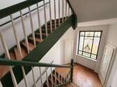 Treppenhaus - Mehrfamilienhaus mit Balkonen in Altlindenau für Faktor 20,7