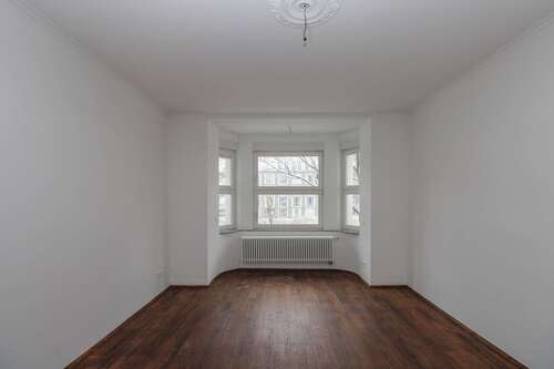 Wohnraum 1. OG (1) - 12 Zimmer Einfamilienhaus in Leipzig