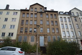straßenseitige Ansicht - Letztes unsaniertes Haus im Wohnkarree