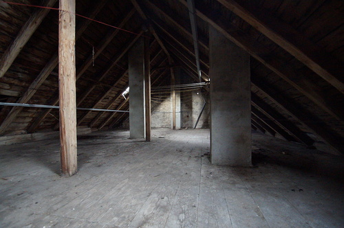 Spitzboden - 