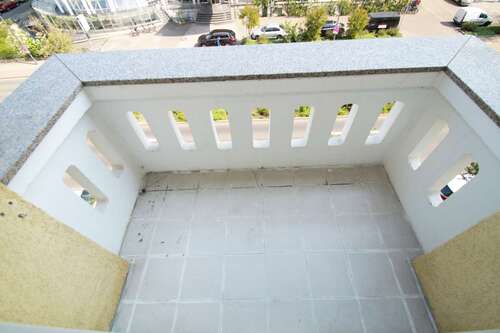 Balkon Straße - 3 Zimmer 3- Zimmerwohnung zum Kaufen in Erfurt