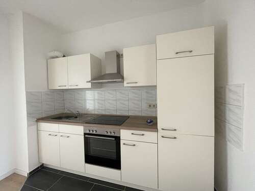 Küche - 3 Zimmer Etagenwohnung zur Miete in Chemnitz