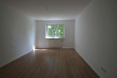 Schlafzimmer - Etagenwohnung mit 48,32 m² in Borna zur Miete