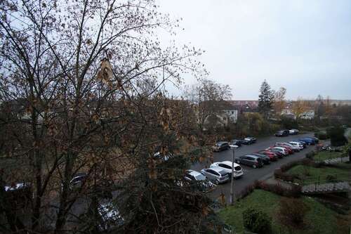 Blick von der Loggia - Etagenwohnung mit 70,42 m² in Leipzig zum Kaufen