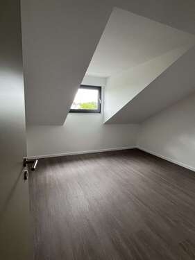 Schlafzimmer DG Beispielbild - 