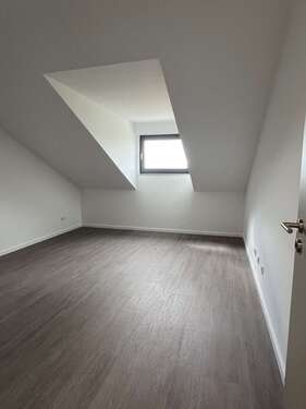 Schlafzimmer DG Beispielbild - 