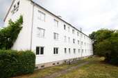 Hausansicht - 2 Zimmer Etagenwohnung zur Miete in Borna