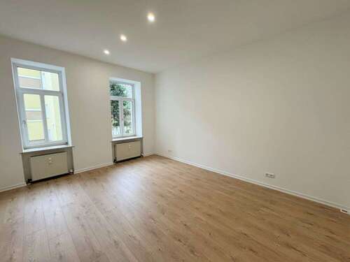 Zimmer Referenz EGL VH - 