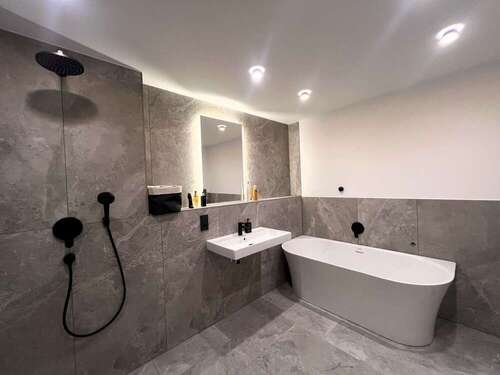 Masterbad Musterwohnung - 