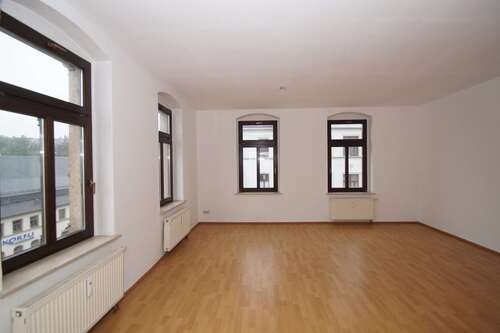 Wohnzimmer - 2 Zimmer Etagenwohnung in Chemnitz