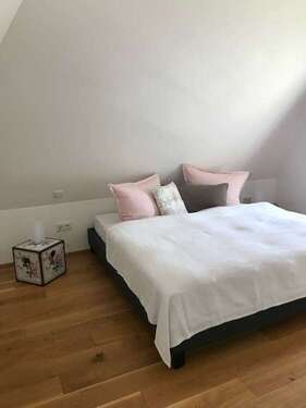 Schlafzimmer Dachgeschoss - 