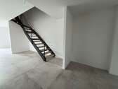 Eingangsbereich mit Treppe - 