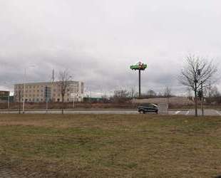 + Baugrundstück mit Altbau in Halle + nahe gelegen an der A143 + - Halle (Saale) Bundesweit - Sachsen-Anhalt - Halle - Nördliche Ne