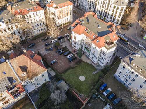 Vogelperspektive Grundstück - Zentrumsnahes Grundstück inkl. Baugenehmigung für freistehende Villa