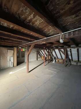 Ausbaureserve - 5 Zimmer Dachgeschoßwohnung zum Kaufen in Leipzig