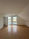 Wohnzimmer Ansicht 1 - 3 Zimmer Etagenwohnung in Borna