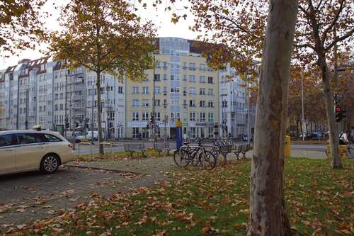 Vorderansicht - Apartment mit Tiefgaragenstellplatz und Aufzug