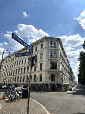 Außenansicht - ++Erstbezug nach Sanierung - Wohntraum im Waldstraßenviertel++