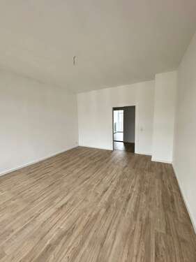Wohnzimmer Ansicht 2 - 3 Zimmer Etagenwohnung in Leipzig