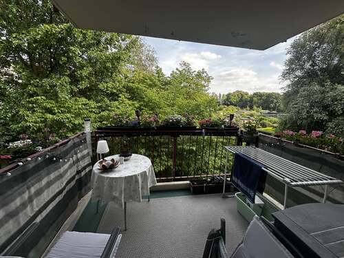 Balkon - Großzügige Eigentumswohnung mit Sonnenbalkon – ruhig gelegen in Anger-Crottendorf